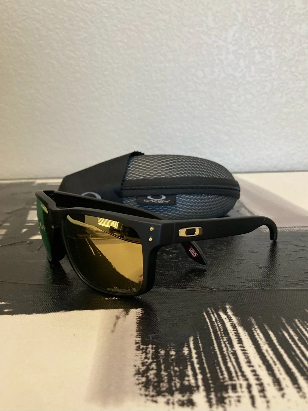 Oakley Holbrook Prizm Polarized 24k Gold OO9102